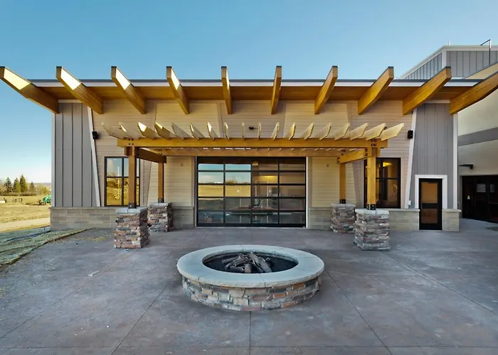 Shoshone Rose Casino & Hotel