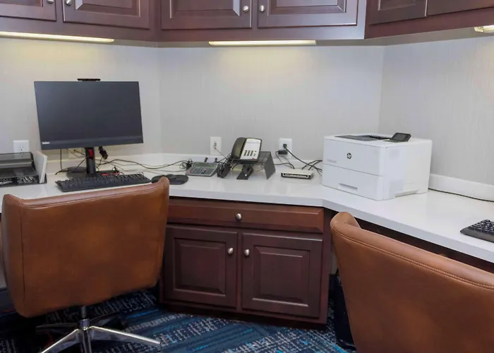Hampton Inn & Suites Riverton
